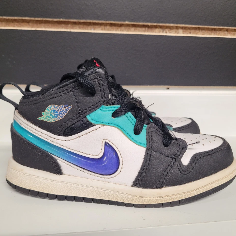 Zapatillas deportivas Air Jordan 1 Mid SE TD 'Formula 23 Pack' 9c para niños pequeños FQ8097-001 Foto 1 de 4