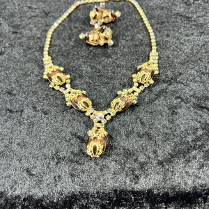 Vintage Amber Brown Gem With Rhinestones Gold Tone Necklace Clip-On Earring Set - Picture 1 of 5