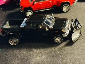 Greenlight 2022 GMC Sierra 3500HD Denali 1/64 Custom - Picture 1 of 2