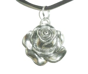 New Gorgeous 3-D ROSE Flower Silver-tone Pendant 18" - 20" Black Necklace - Picture 1 of 3