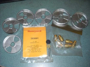 KIT CONVERSIONE VETTORE 58PB900041 / B4372305 GAS NATURALE A LP 63831 - Foto 1 di 2
