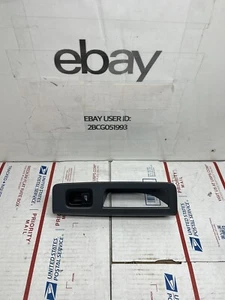 2004-2007 VOLVO S40 GENUINE REAR RIGHT PASSENGER SIDE WINDOW SWITCH OEM 8679478 - Picture 1 of 9