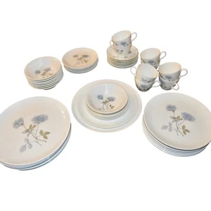 WEDGWOOD Ice Rose Dinner Set - 8 Settings - 50 Pieces - EUC - Picture 1 of 11