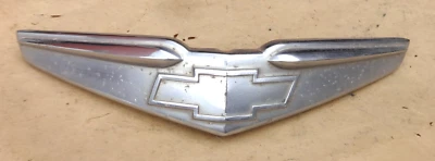 1948 Chevy HOOD EMBLEM Original GM 1947 - Image 1 of 4
