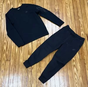 Nike Sportswear Tech Fleece Black Tracksuit Men’s Size Small - Picture 1 of 4