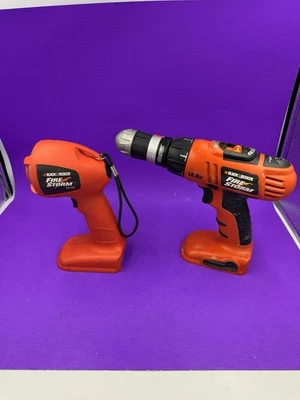 Juego de herramientas Black and Decker Firestorm taladro y linterna 14,4 V Foto 1 de 4