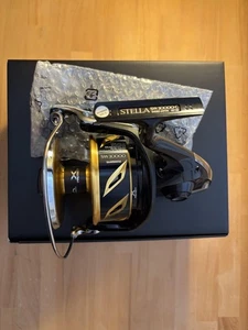 Shimano 20 Stella SW 30000 Spinning Fishing Reel w/ Box 4.4:1 Tested New - Picture 1 of 5