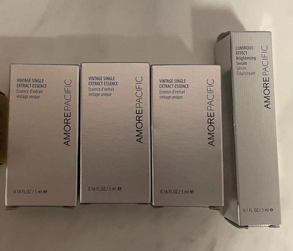 AMOREPACIFIC 3 Esencia Extracto Único Vintage + Suero Iluminador Efecto Luminoso Foto 1 de 2