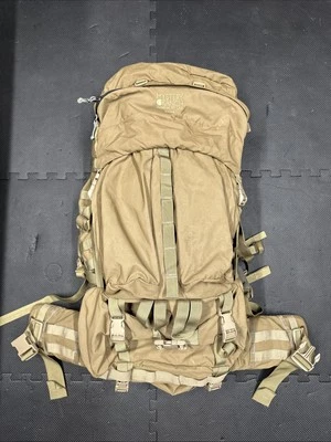 MOCHILA MYSTERY RANCH KODIAK Coyote Marrón Mediana Foto 1 de 4