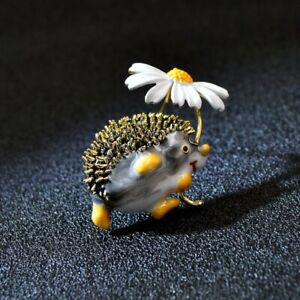 Charm Lovely Cartoon Hedgehog Daisy Enamel Brooch Pin Badge Women Jewelry Gifts