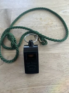 Vintage The ACME Thunderer black plastic whistle with lanyard - Picture 1 of 11