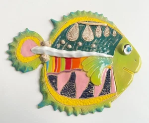 Fisch Deko Keramik Kunsthandwerk grün Handarbeit VE151 (2401DM72) 06/25 - Imagen 1 de 5