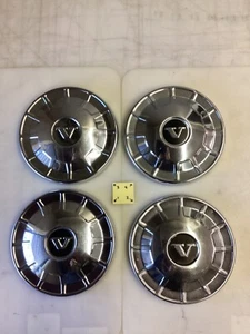 (4) 1966-74 Volvo hubcaps , stainless - Photo 1 sur 18