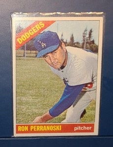 1966 Topps Baseball 555 Ron Perranoski NM
