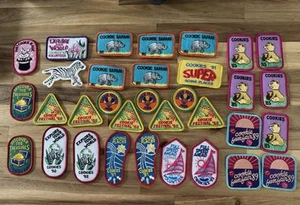 LOTTO 30+ toppe biscotti vintage GIRL SCOUT nuove vecchio stock NOS anni 80 - Foto 1 di 5