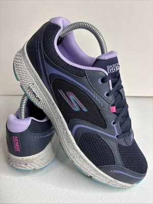 Skechers GoRun Vivid Horizon Lace Up Shoes 128285 Women's 9.5 Navy/Purple - Image 1 of 4