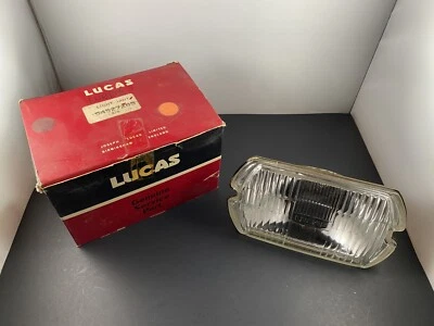 Lente de luz de conducción Shelby GT500, MGB, Rolls Royce, TR6 Lucas NOS Square 8  Foto 1 de 4