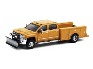 2018 Chevrolet Silverado 3500 Dually Orange Series 6 1:64 - Greenlight - 46060B - Picture 1 of 3
