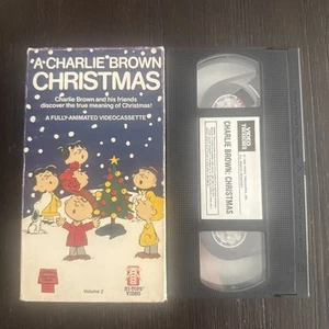 A Charlie Brown Christmas (VHS) 1985 Rare Case Snoopy’s Home Video Library - Picture 1 of 6