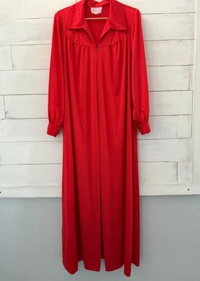 1970's LARGE Vintage Vanity Fair Red Zip Front Long Maxi Nylon Robe House Coat - Image 1 of 4