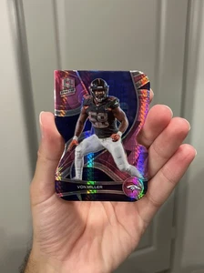 Von Miller 2022 Panini Spectra Neon Pink Die Cut Prizm 20/20 BOOKEND SSP #106 - Foto 1 di 4