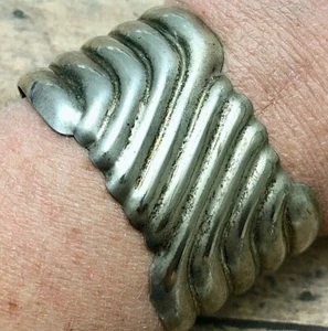 Brazalete vintage mexicano de plata acanalada - Imagen 1 de 7