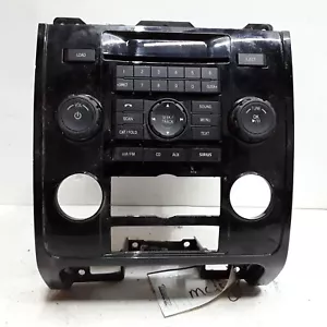 10 2010 Ford Escape Mercury Mariner AM FM XM CD radio receiver 9L8T-19C157-CC - Picture 1 of 3