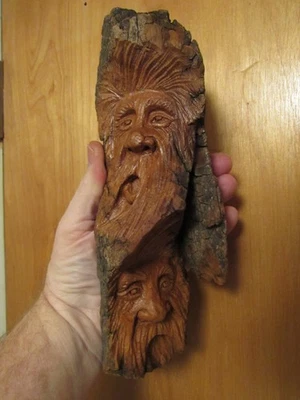 Mini Doble Madera Espíritu Talla Madera Espíritu Corteza Espíritu Mago Gnomo Foto 1 de 3