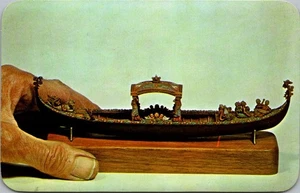 VENETIAN GONDOLA of Doge Francisco Morosini 1692 ART Postcard - Picture 1 of 2
