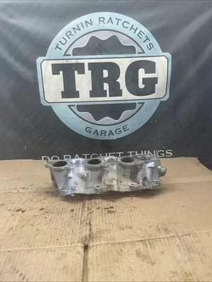 03-09 Infiniti Nissan G35 350Z Lower Intake Manifold Runner 14003-AM610 - Изображение 1 из 4