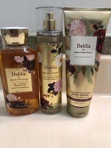 Lotto 3 Bath & Body Works Dalia Gel Doccia Crema Corpo Nebulizzatore Full Size NUOVO - Foto 1 di 4