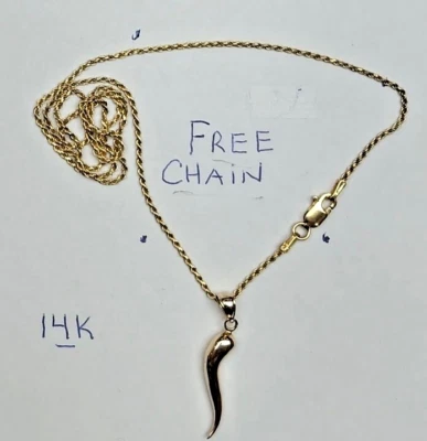 Dije de cuerno italiano liso de oro amarillo de 14K unisex con valores de cadena gratis $650 Foto 1 de 2