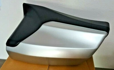 ISUZU D-MAX COVER END STEP REAR LEFT SIDE STAIRS 2020-22 ''Genuine PARTS '' - Imagen 1 de 4