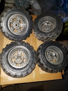 Satz 4 Räder & Reifen 5,75" Durchmesser x 2,7/16" breit für ferngesteuerten Monstertruck - Bild 1 von 8