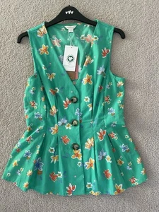 Monsoon Sleeveless Flowered, Green Blouse/Top Size 10 - Picture 1 of 5