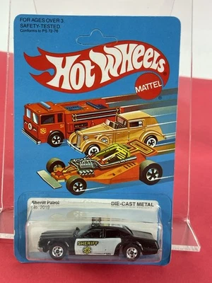 Tarjeta azul Hot Wheels 1982 Sheriff Patrol #2019 con estuche protector Foto 1 de 4