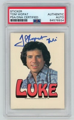 TOM WOPAT "LUKE" Signed 1980 Donruss Dukes Hazzard Sticker Card PSA AUTO 6934 - Image 1 of 2