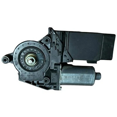 3B4837752FC Front Door Window Regulator Motor Volkswagen PASSAT B5.5 2001 - Изображение 1 из 4