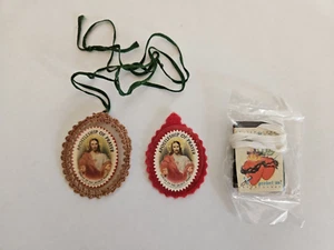 Vintage Apostleship of Prayer Badge Scapulars Three prayer items - Picture 1 of 2