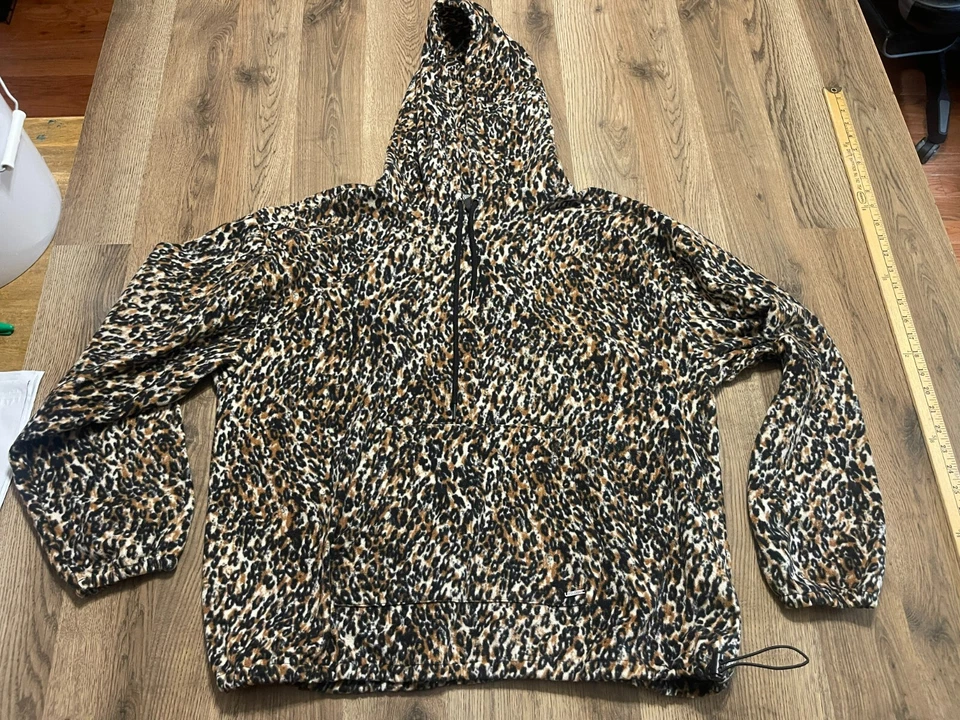 Volcom Hoodie, Women's Size XL, Black White Brown, Animal Print, Pullover - Image 1 of 4
