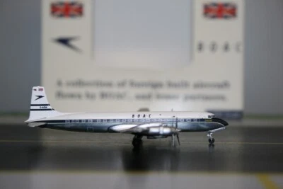 Aeroclassics 1:400 BOAC Douglas DC-7 G-AOIA Die-Cast Model Plane - Image 1 of 4