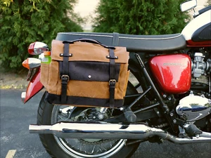 Triumph Classic Bonneville T100 2001 - 2015 Saddle Bag With Custom Mount (PAIR) - Picture 1 of 6