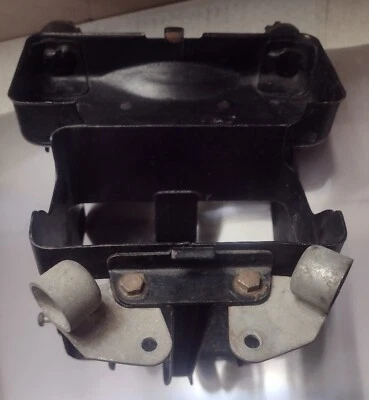 Yamaha XS2 XS650 1972 montaje de caja de batería Foto 1 de 4