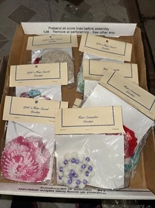 Women Crochet Bun Cover Hair Clip And Scrounges.  Colorful yarn - Picture 1 of 7