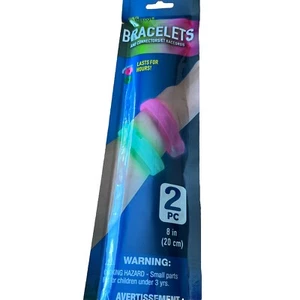 Glow In The Dark 8 Inch Bracelet Green Pink 2 Pack Kids Party Stock Supplies - Picture 1 of 8