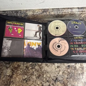 100+ Pop Indie Rock Mix Of Weird CDs In Case Logic Binder - Picture 1 of 24