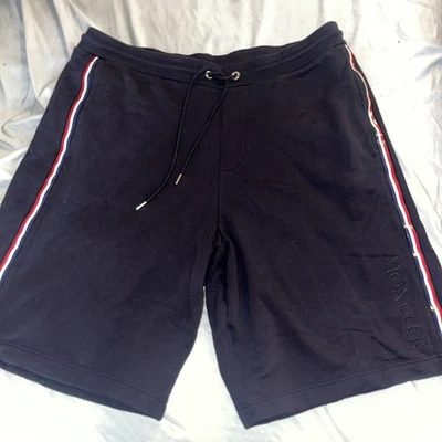 Moncler 男式短裤修身 XXL  — 第 1/4 张图片