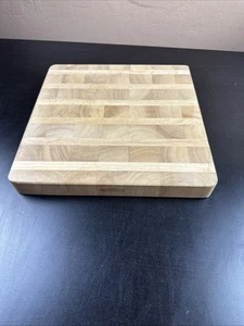 Mountain Wood Cutting Board - Picture 1 of 8