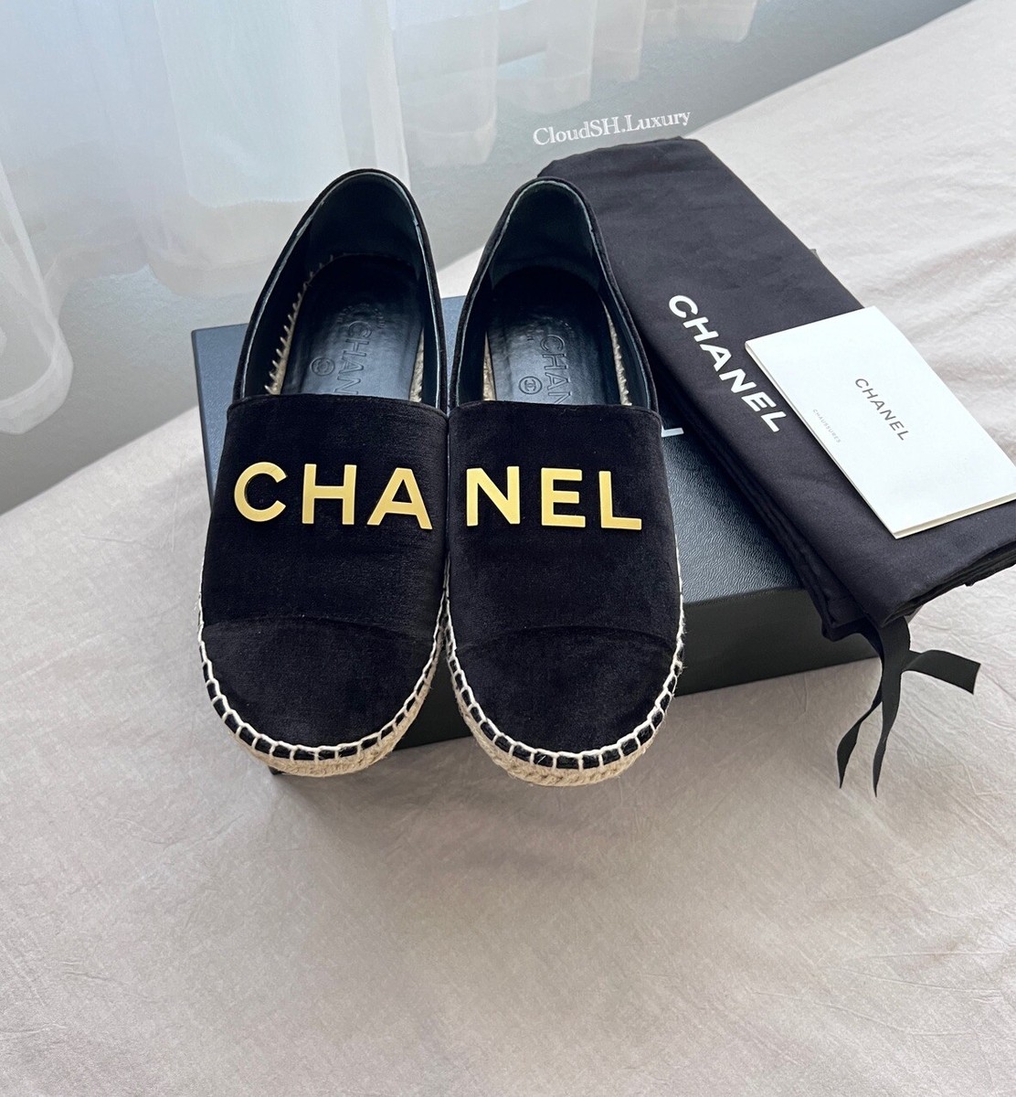 CHANEL Women's Velvet Flats | eBay CHANEL Women's Velvet Flats | eBay