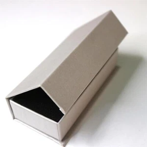 4 cajas de regalo magnéticas de presentación USB, plata Tex, unidades flash - Imagen 1 de 8